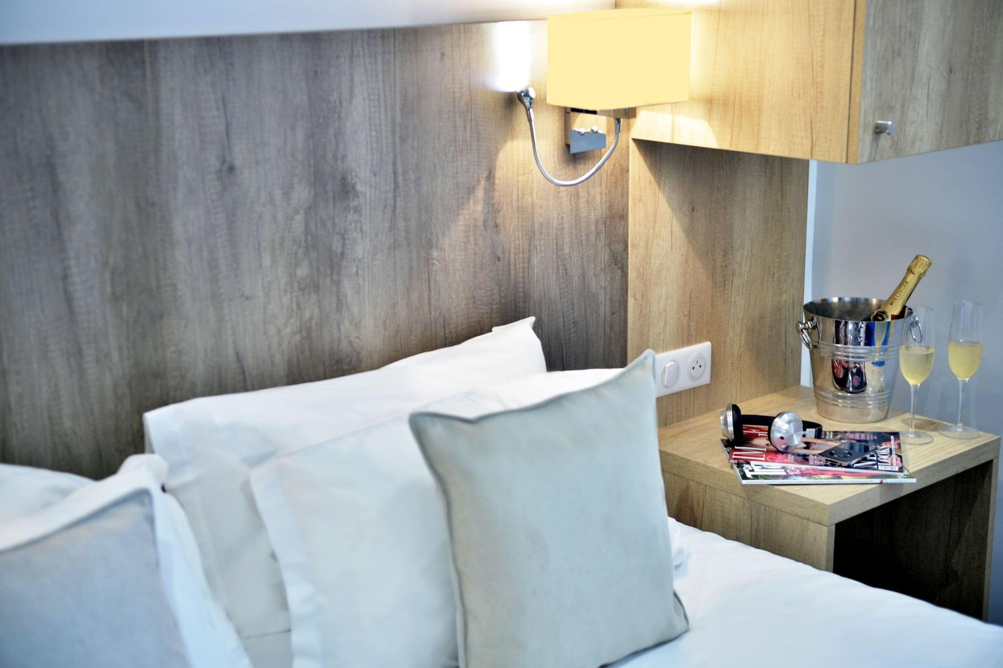 Hotel Eugenie Париж Екстер'єр фото
