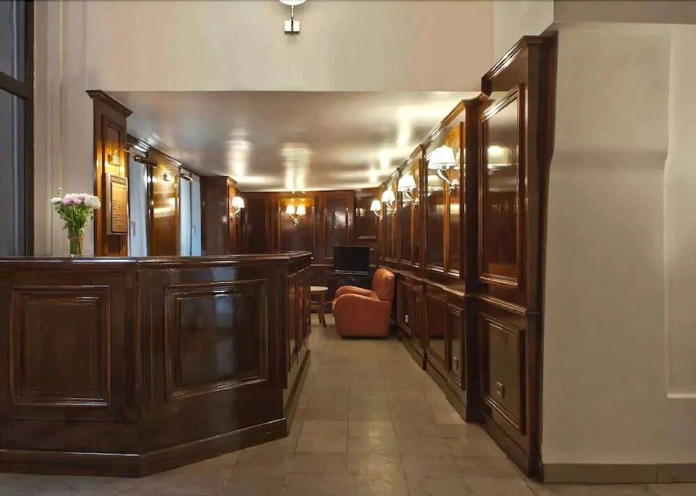 Hotel Eugenie Париж Екстер'єр фото