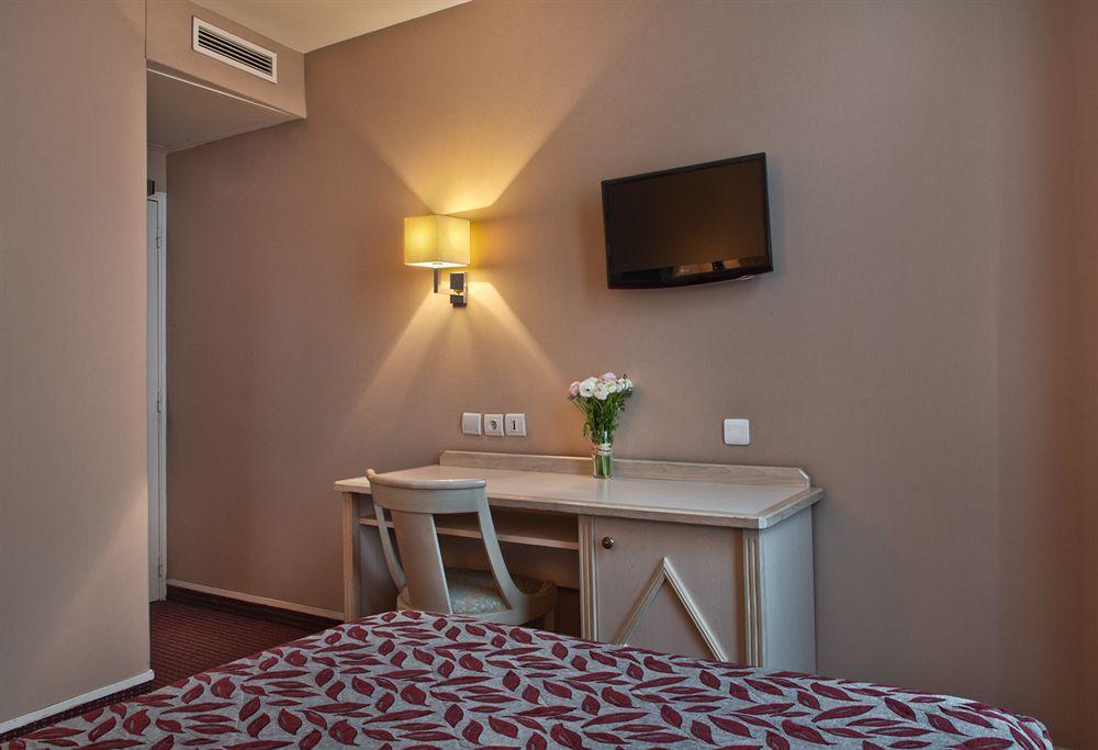 Hotel Eugenie Париж Екстер'єр фото