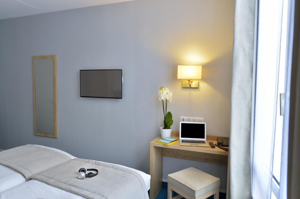 Hotel Eugenie Париж Екстер'єр фото